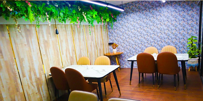 Athena Room